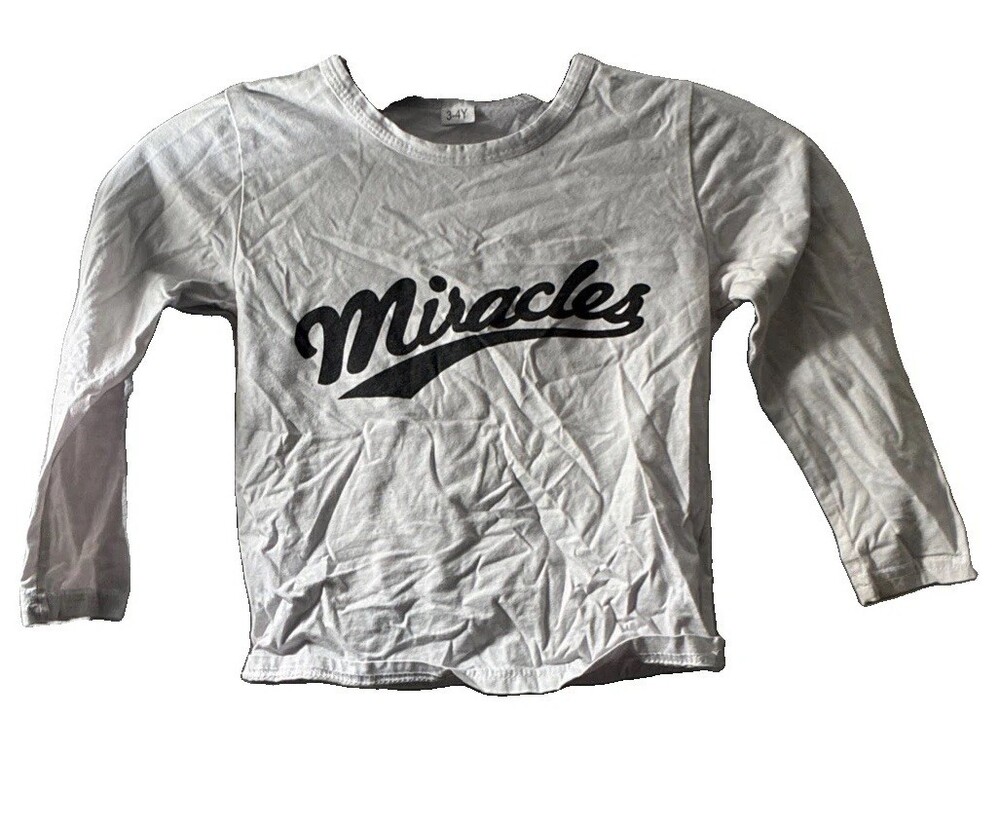 graphic shirt white long-sleeve